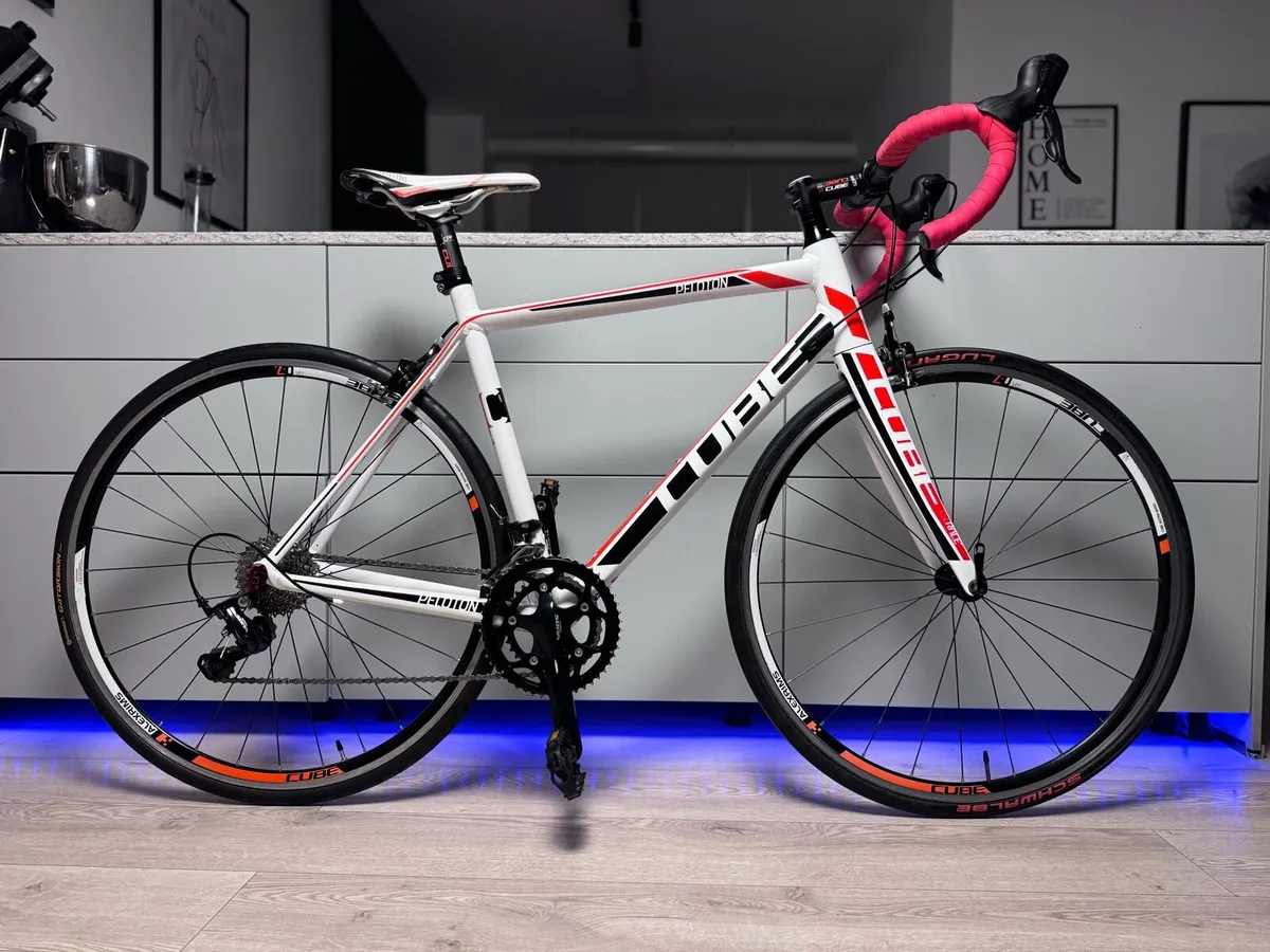 CUBE Peloton Road Bike - Image 1