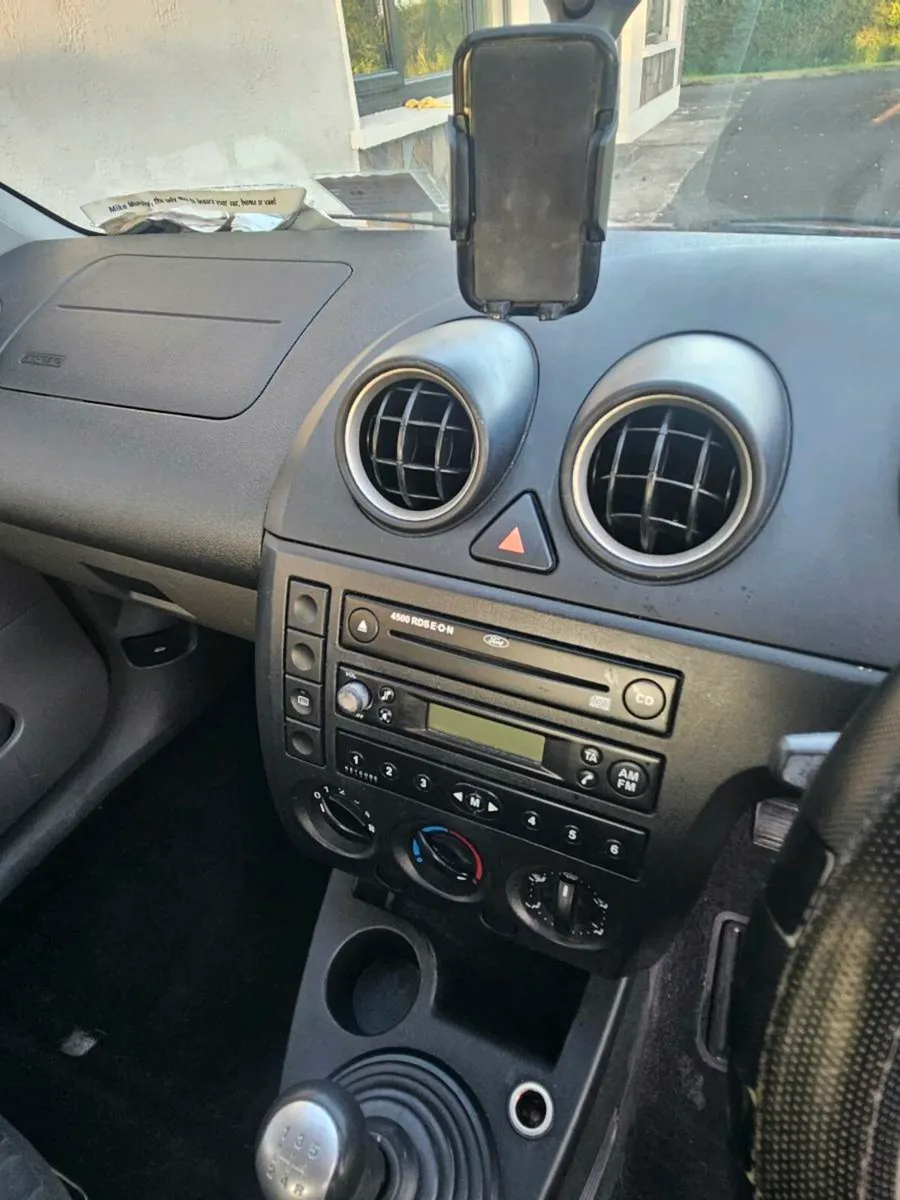 Two Fords, One Price - Image 2