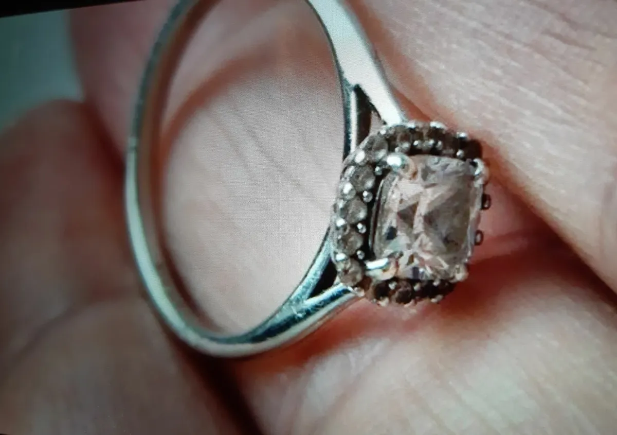 White Gold Ring - Image 3