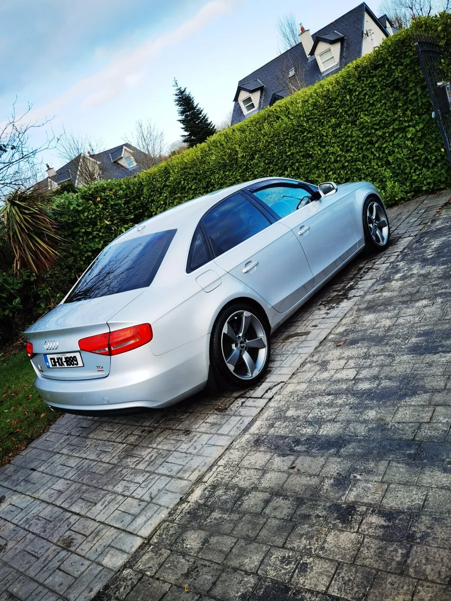 Audi A4 2.0 TDI Technik - Image 3
