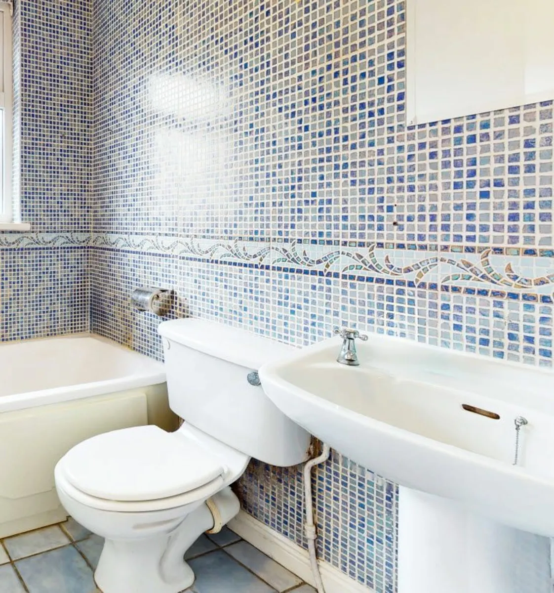 Mozaic bathroom tiles - Image 3
