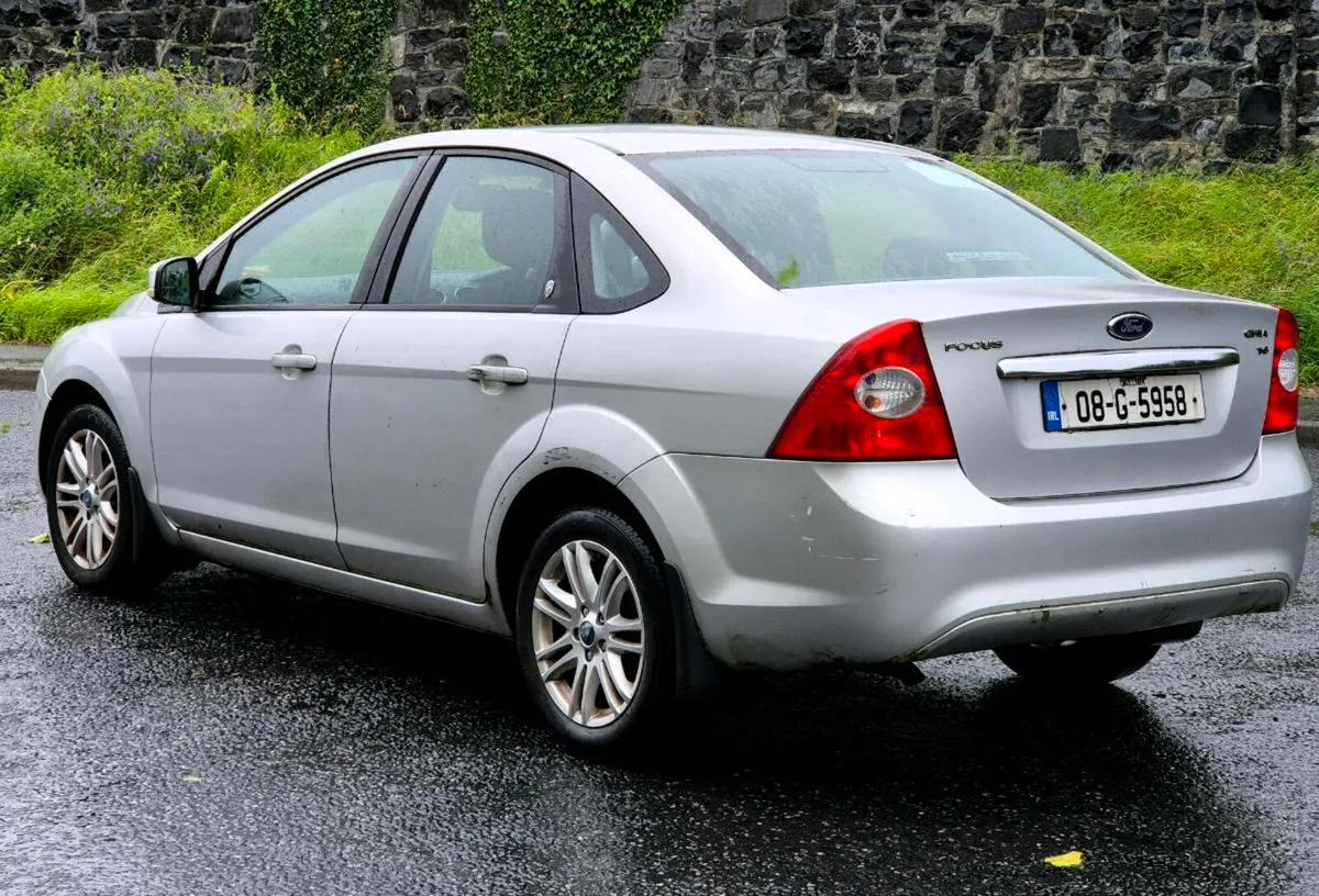 2008 Ford Focus Ghia - Image 3