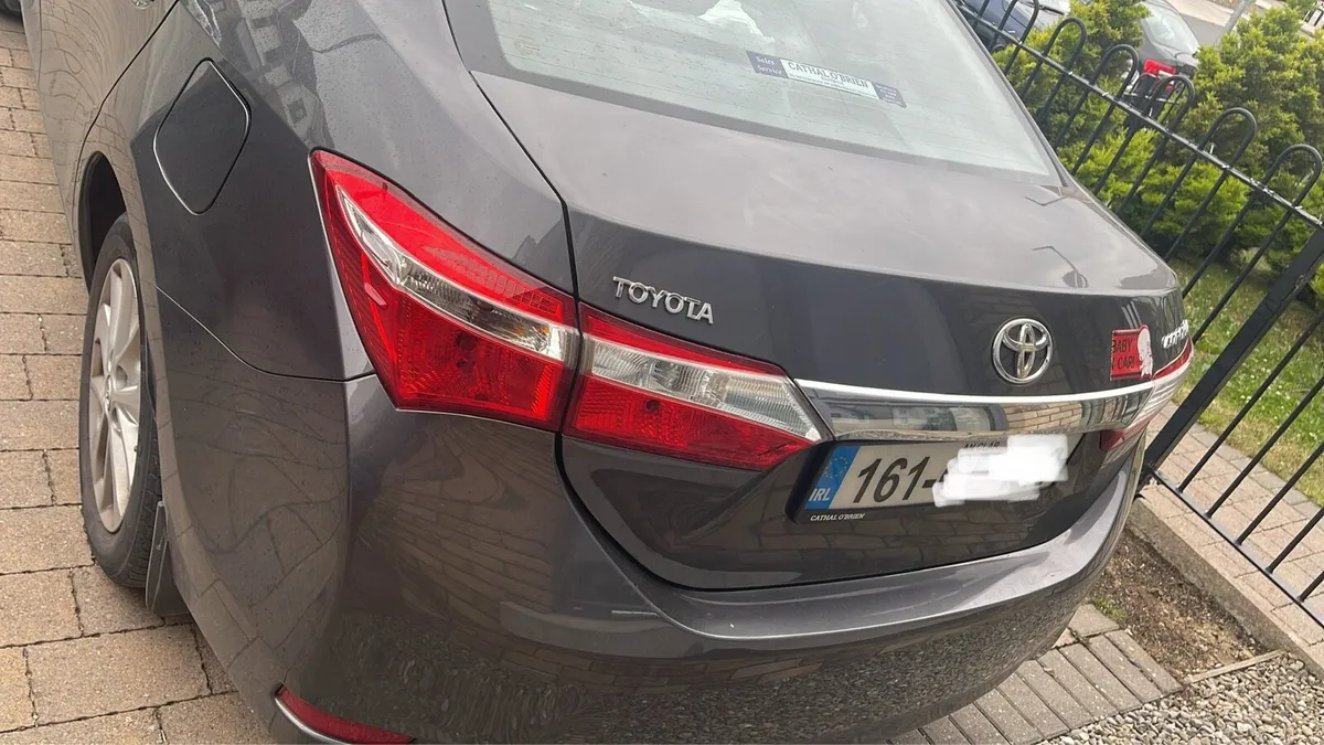 Toyota corolla 2016 - Image 3