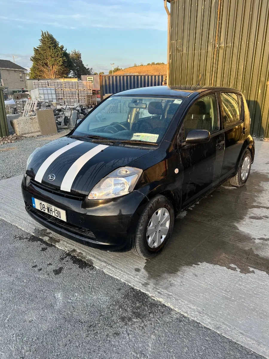 Daihatsu Sirion 2008 - Image 1