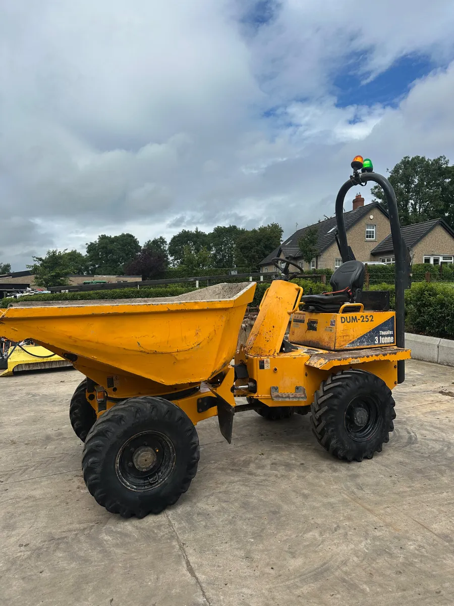 2019 THWAITES 3 Ton Swivel Dumper **HYDROSTATIC** - Image 1