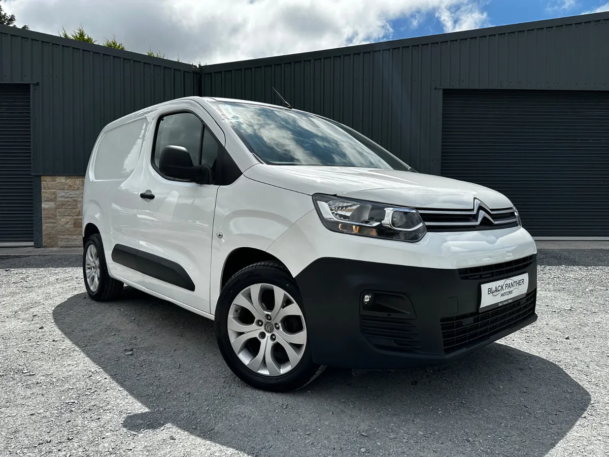 Citroen Berlingo 211’ NO VAT/LOW MILEAGE/GOOD SPEC - Image 1