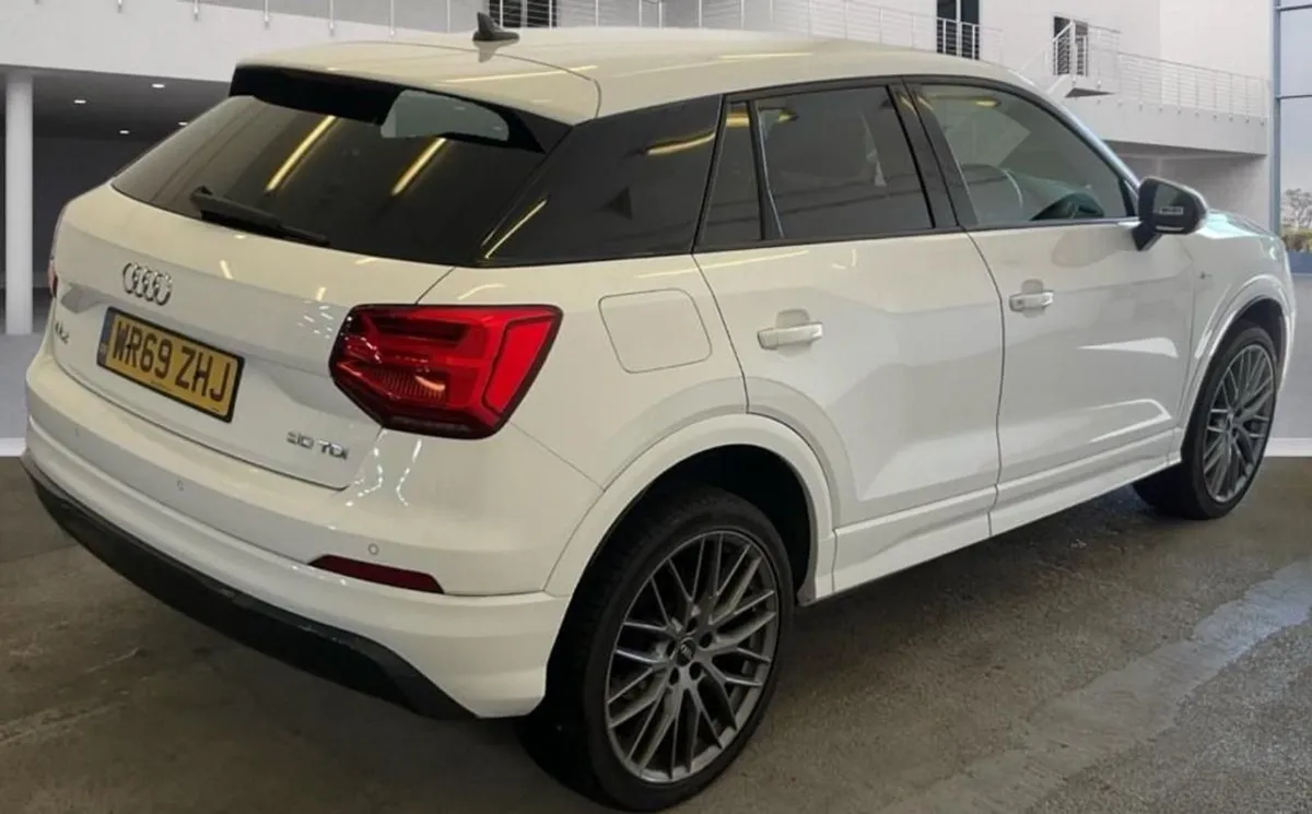 Audi Q2 1.6 TDI 30 Black Edition SUV 5dr Diesel M - Image 3