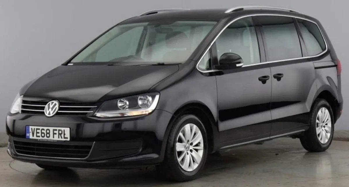 Volkswagen Sharan 2.0 TDI SE Nav MPV 5dr Diesel D - Image 2