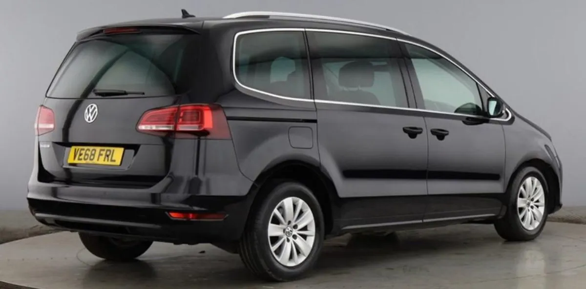 Volkswagen Sharan 2.0 TDI SE Nav MPV 5dr Diesel D - Image 4