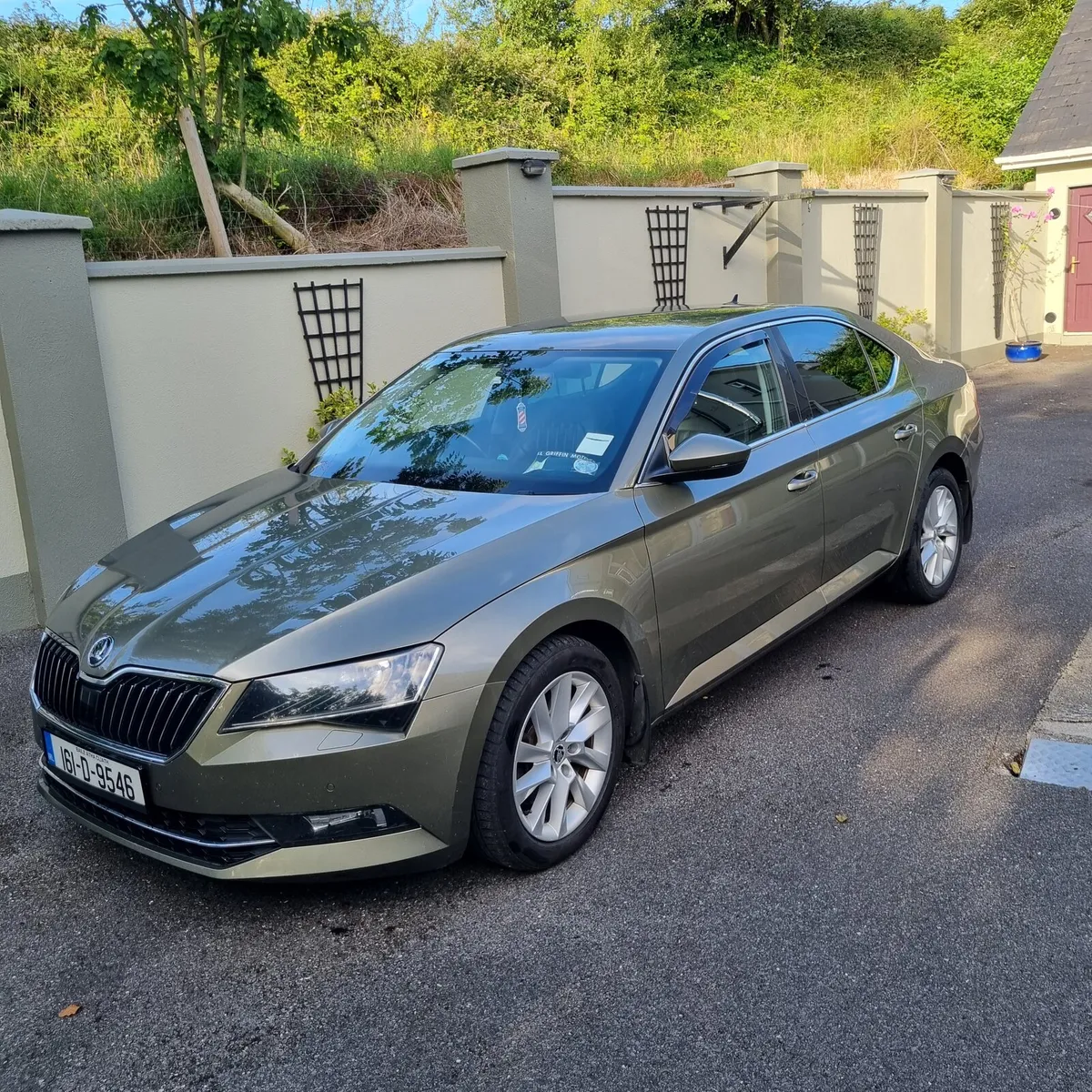 Skoda Superb 2016 - Image 1