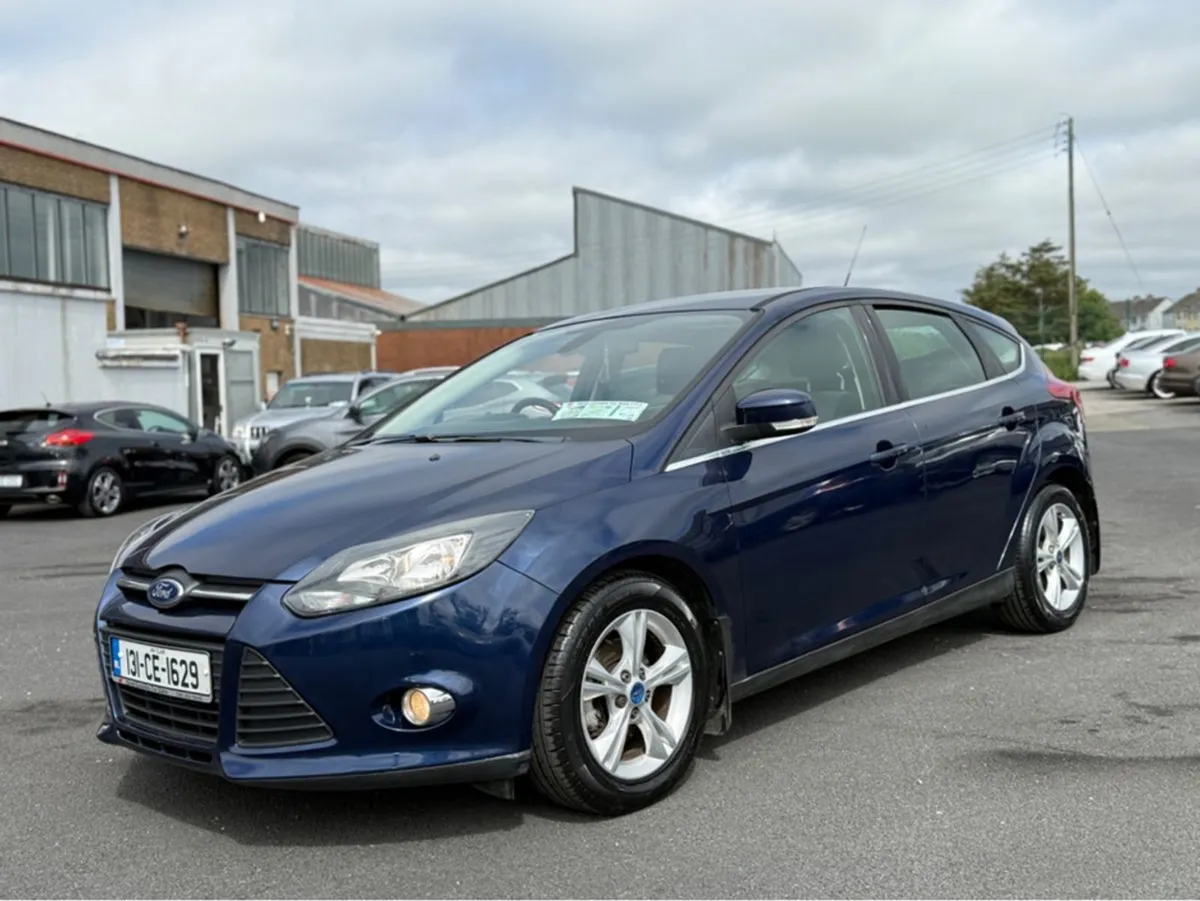 Ford Focus 1.6 Tdci Zetec 113BHP 5DR - Image 3