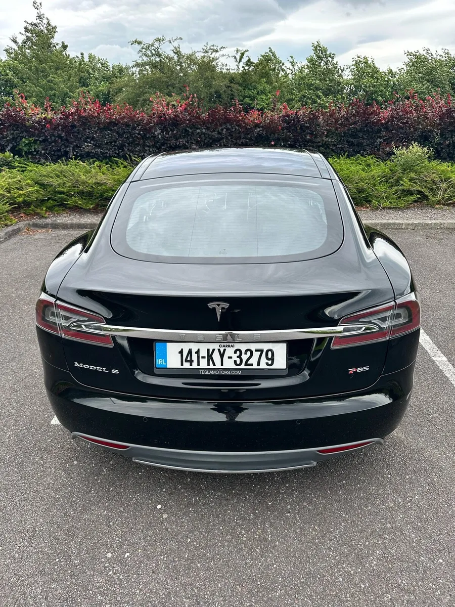 Tesla Model S P85 2014 Free Electric! LHD - Image 4