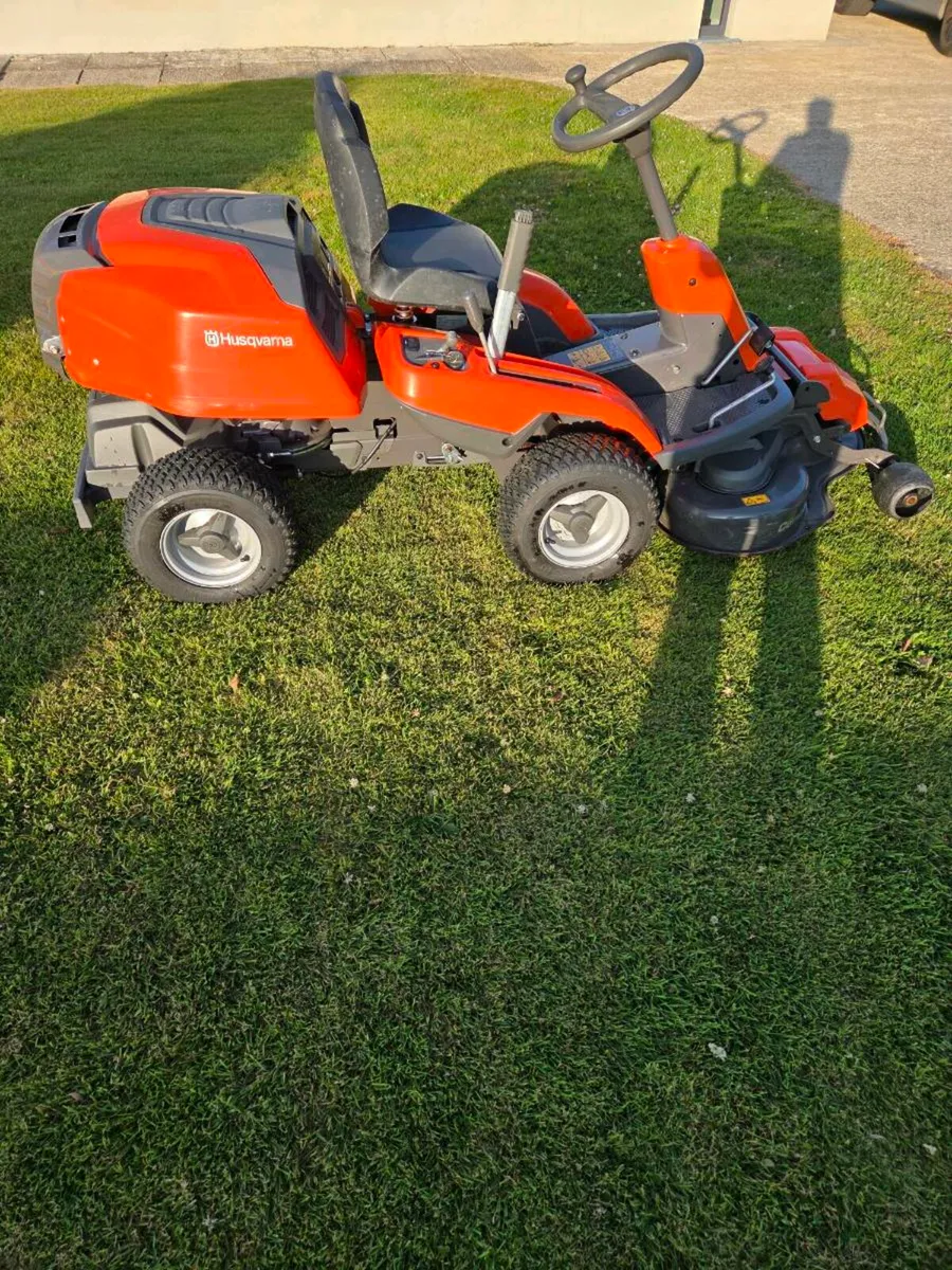 Husqvarna R214C - Image 2