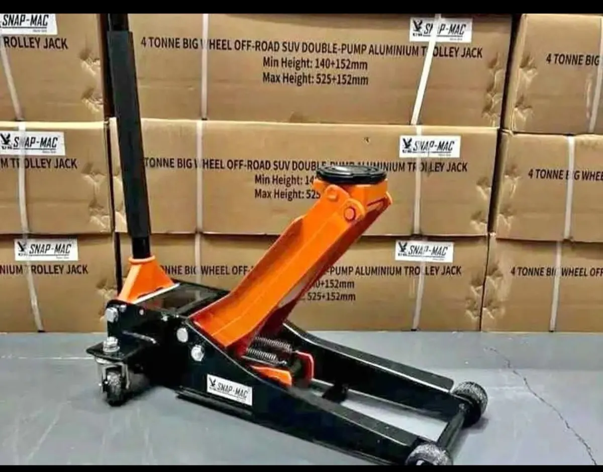 New 4toone low profile trolly jacks - Image 1
