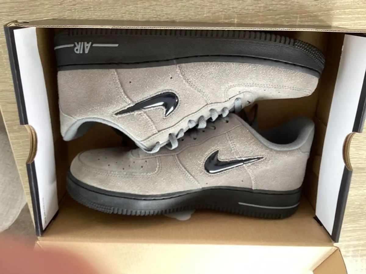 Nike Air Force 1 Trainers - Image 4