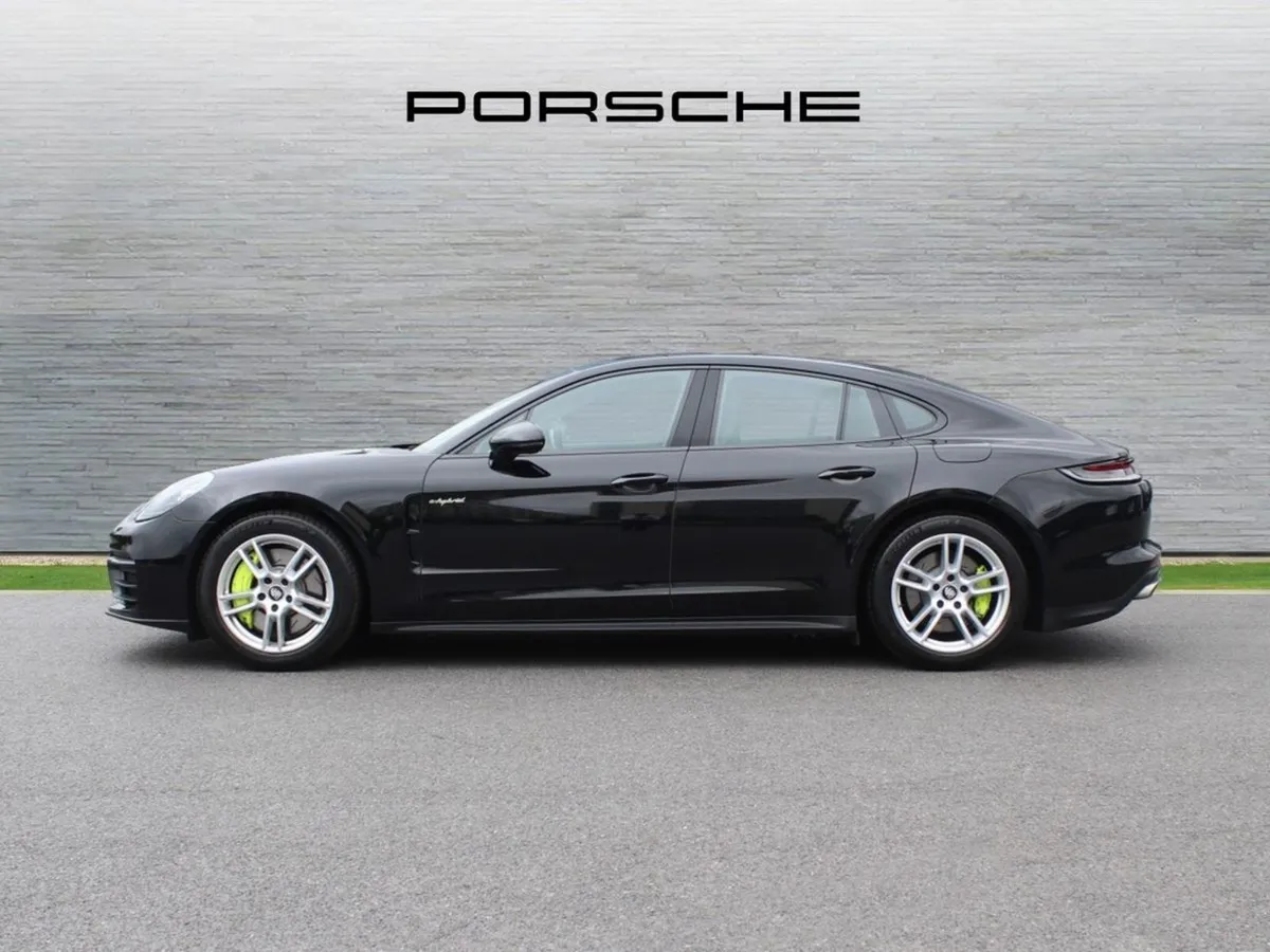 Porsche Panamera Panamera 4 E-hybrid - Image 4