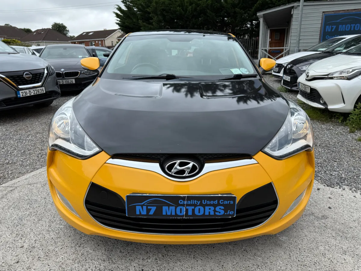 2012 Hyundai Veloster  1.6 PETROL - Image 3