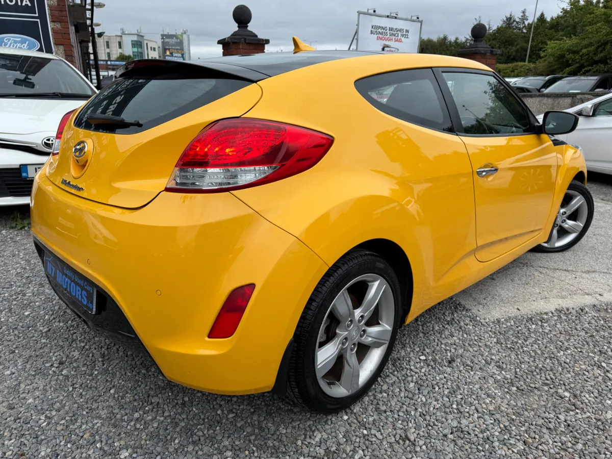 2012 Hyundai Veloster  1.6 PETROL - Image 4