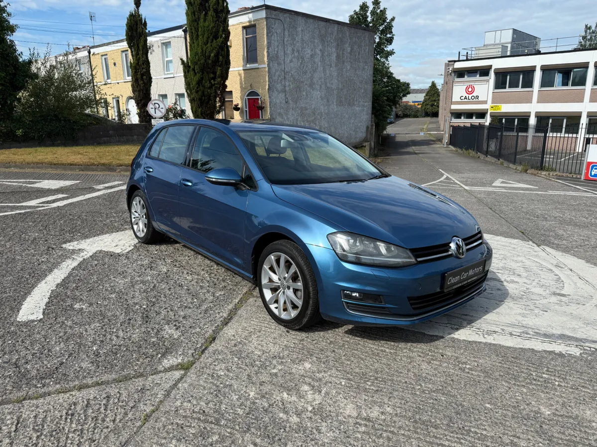 Volkswagen Golf 2014 Automatic - Image 2