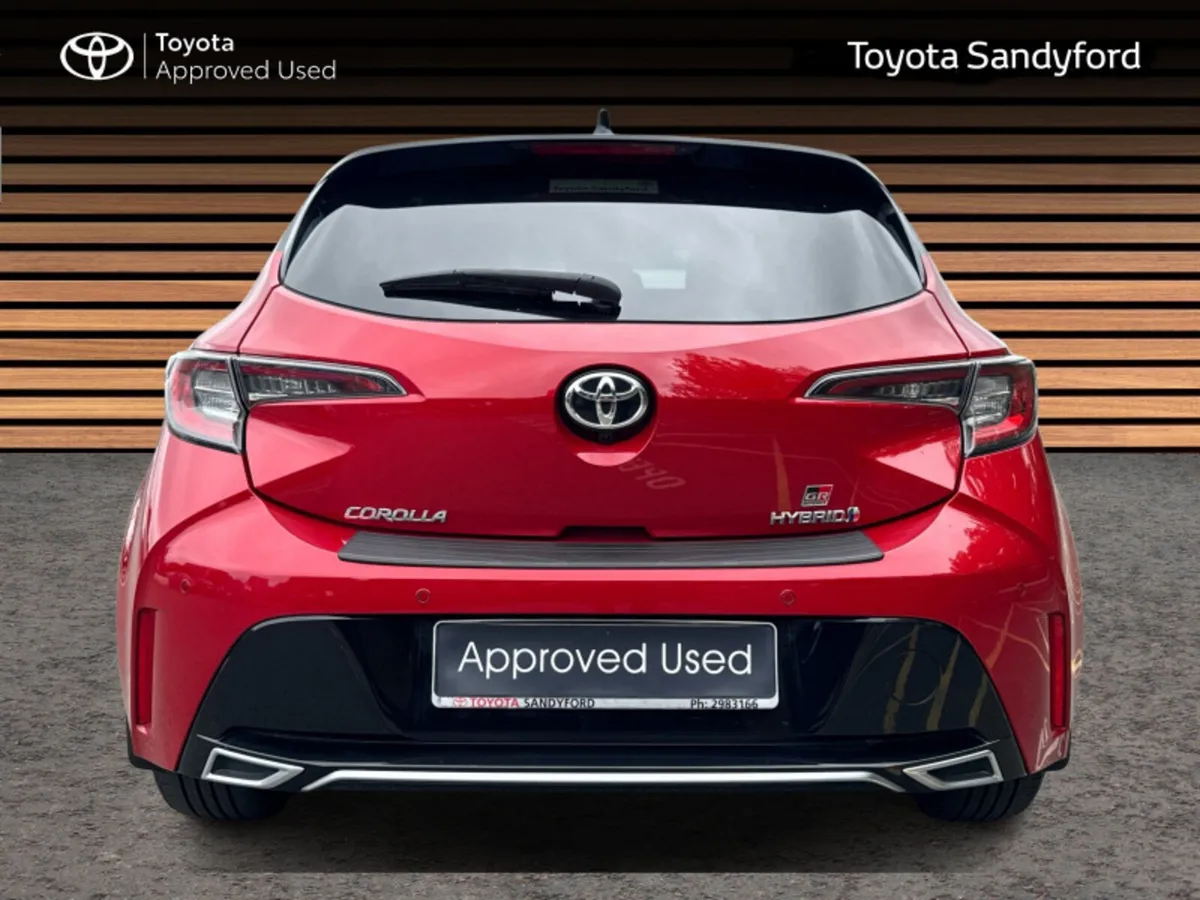 Toyota Corolla 2.0 HYBRID GR SPORT // GR LEATHER S - Image 4