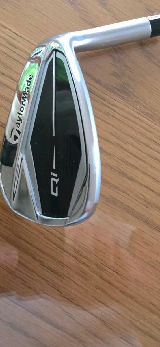 Taylormade QI10 A wedge - Image 1