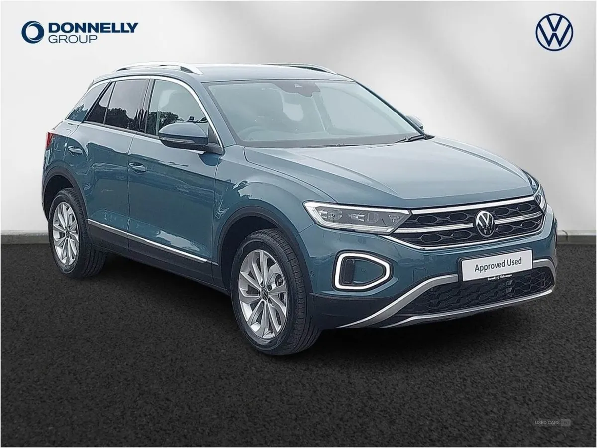 Volkswagen T-Roc 1.5 TSI Style 5dr DSG - Image 1