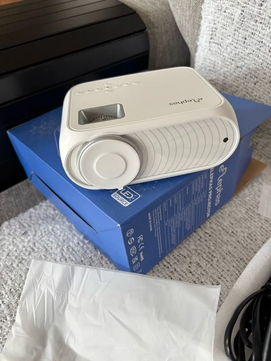 projector - Image 2