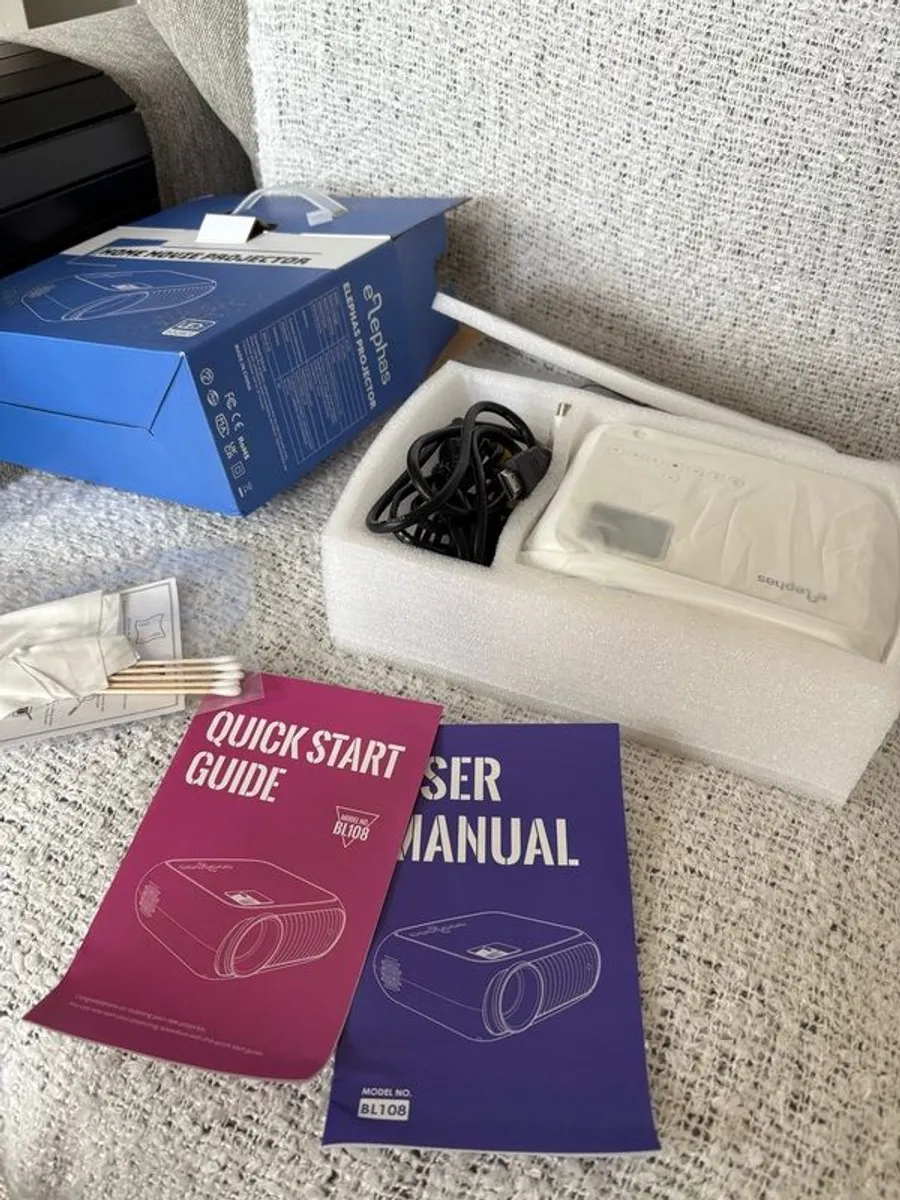 projector - Image 4