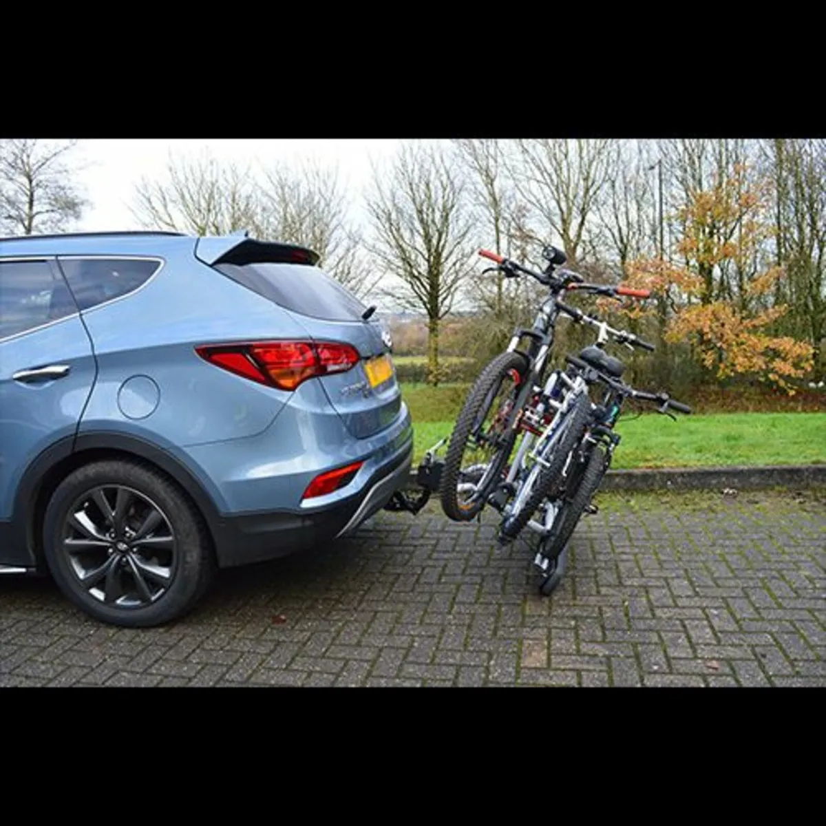 Towball Mounted 4 Bike Bike Carrier - Image 2
