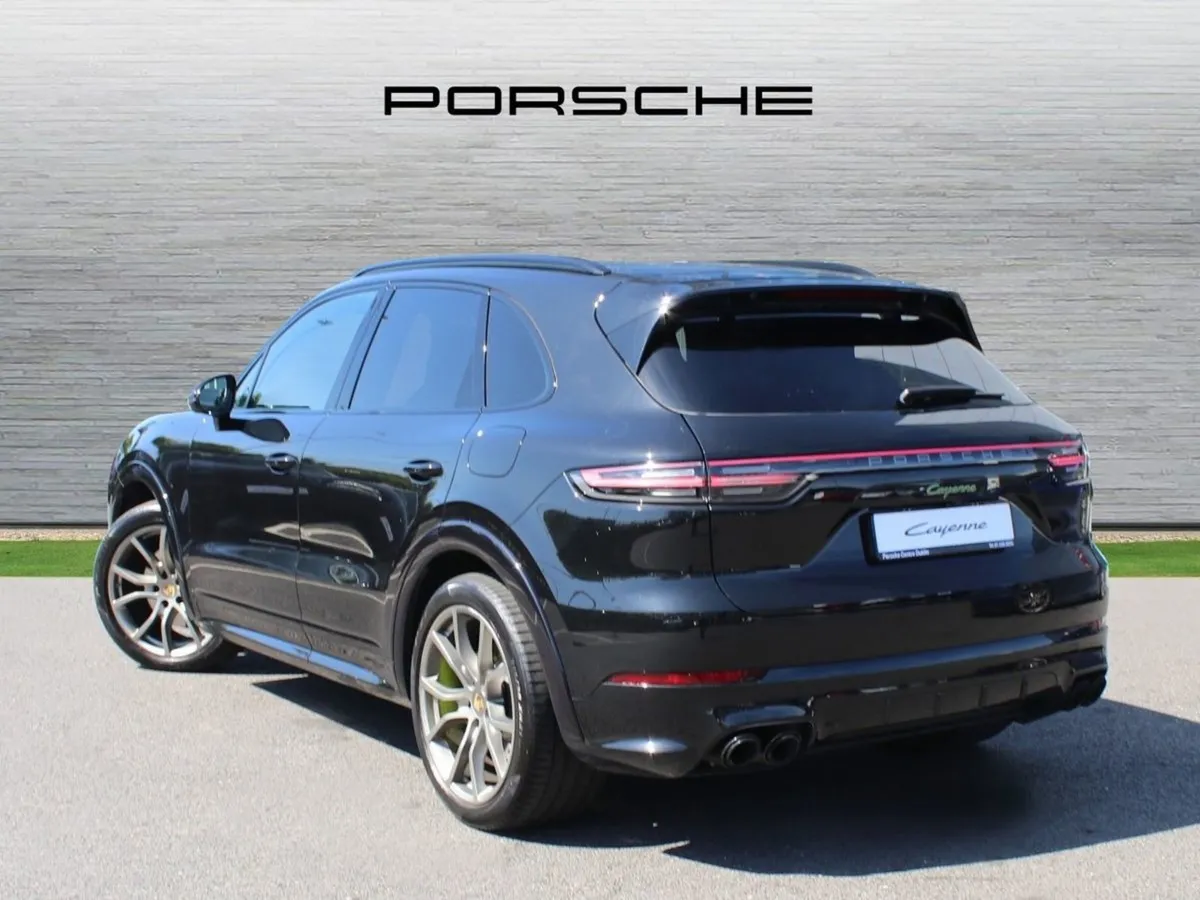 Porsche Cayenne E-hybrid - Image 3
