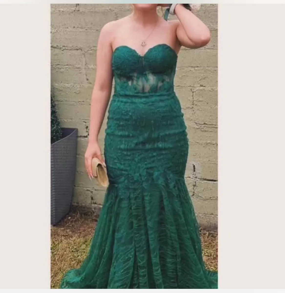 Emerald green debs dress from simply divine - Image 1