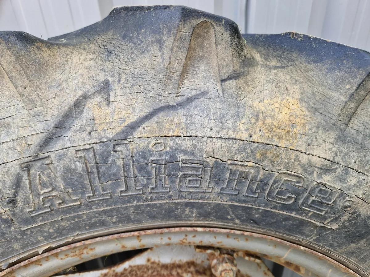 Tractor Wheels - Image 3