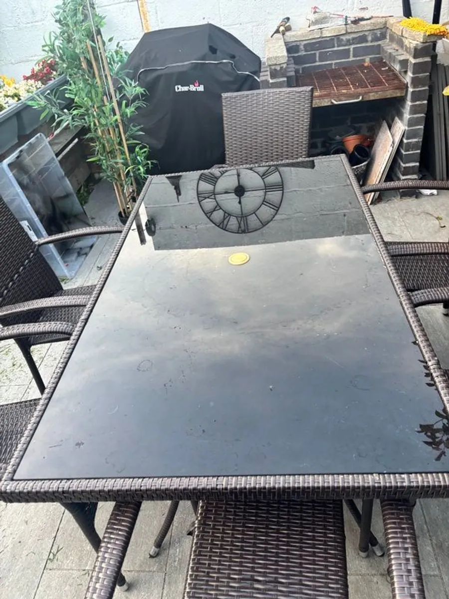 Patio Table and Chairs - Image 3