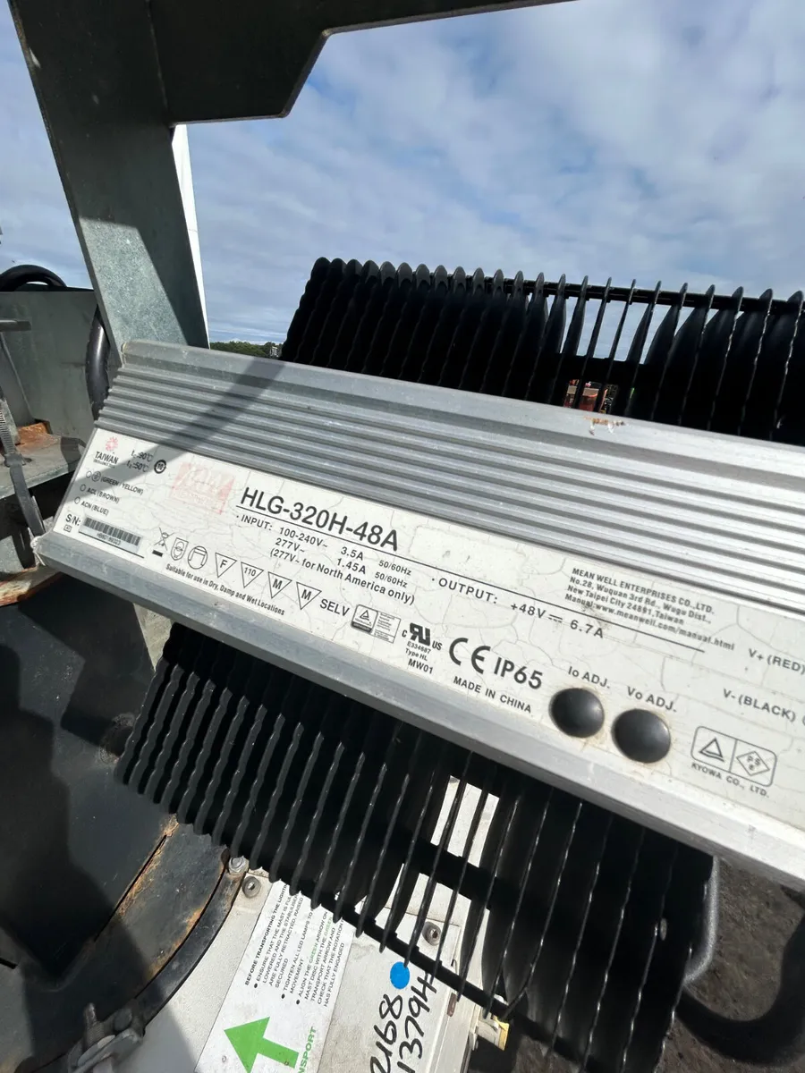 2017 SMC Lighting tower - Image 3