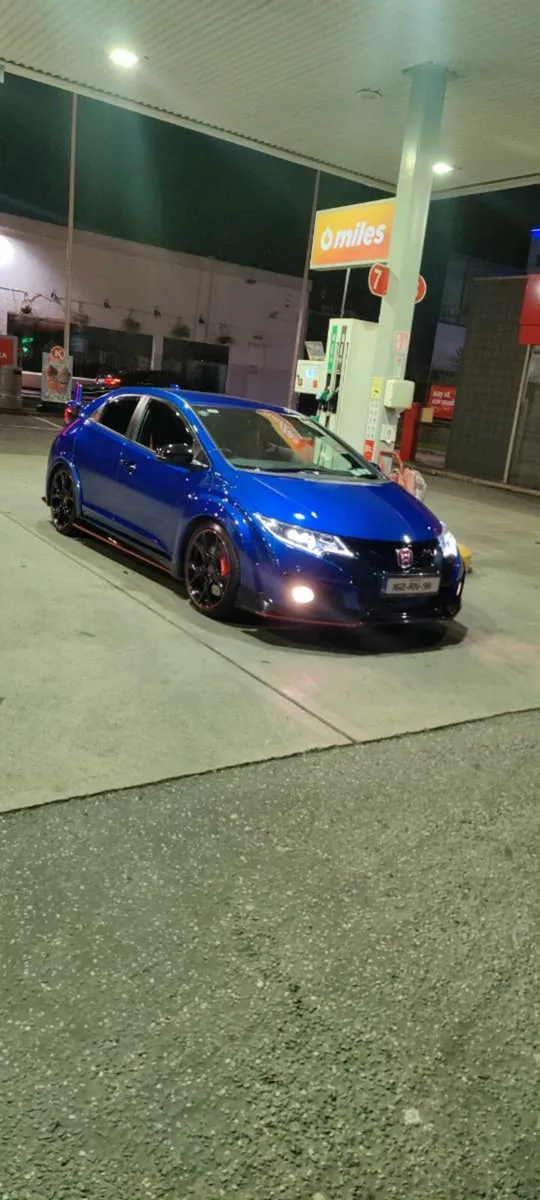 2016 Honda Civic Type R GT - Image 4