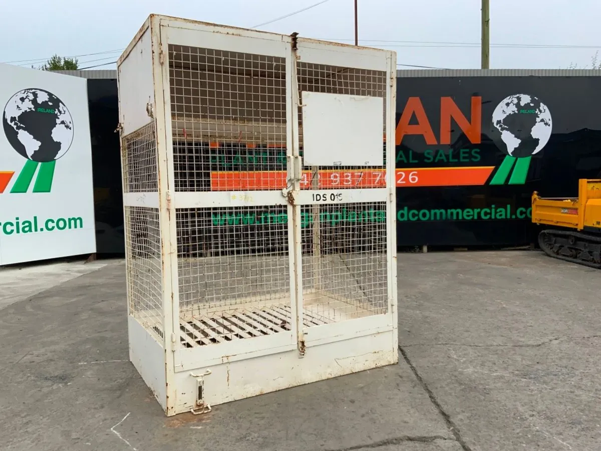 ON SITE CHEMICAL STORAGE CAGE.....3712..(COSHH) - Image 1