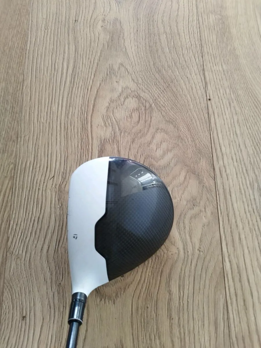 M2 Taylormade driver stiff shaft 9.5 degree - Image 1