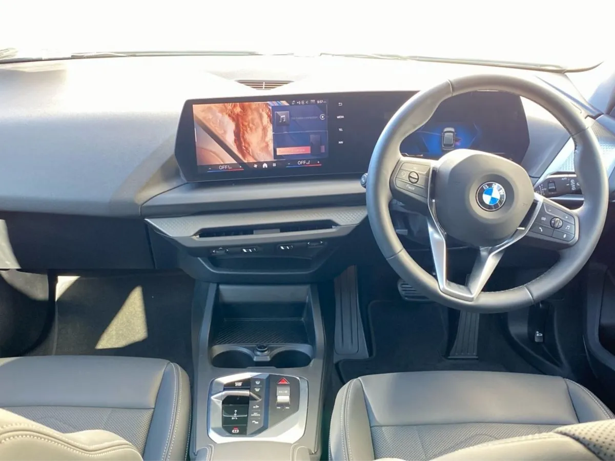 BMW 1 Series Sport - Image 4