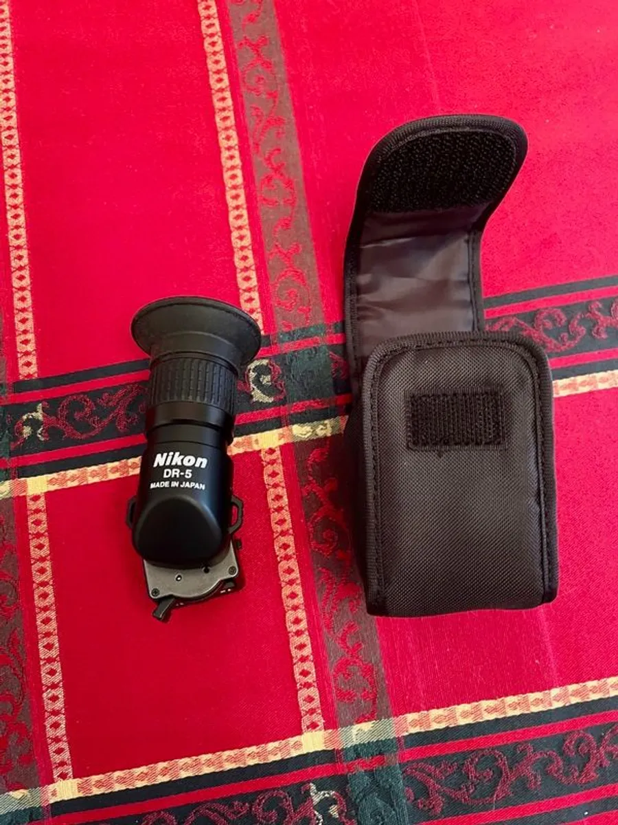 Nikon Right-angle Viewfinder DR-5 - Image 1