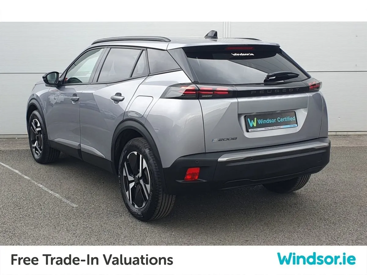 Peugeot 2008 E2008 Electric Allure (241) - Image 3