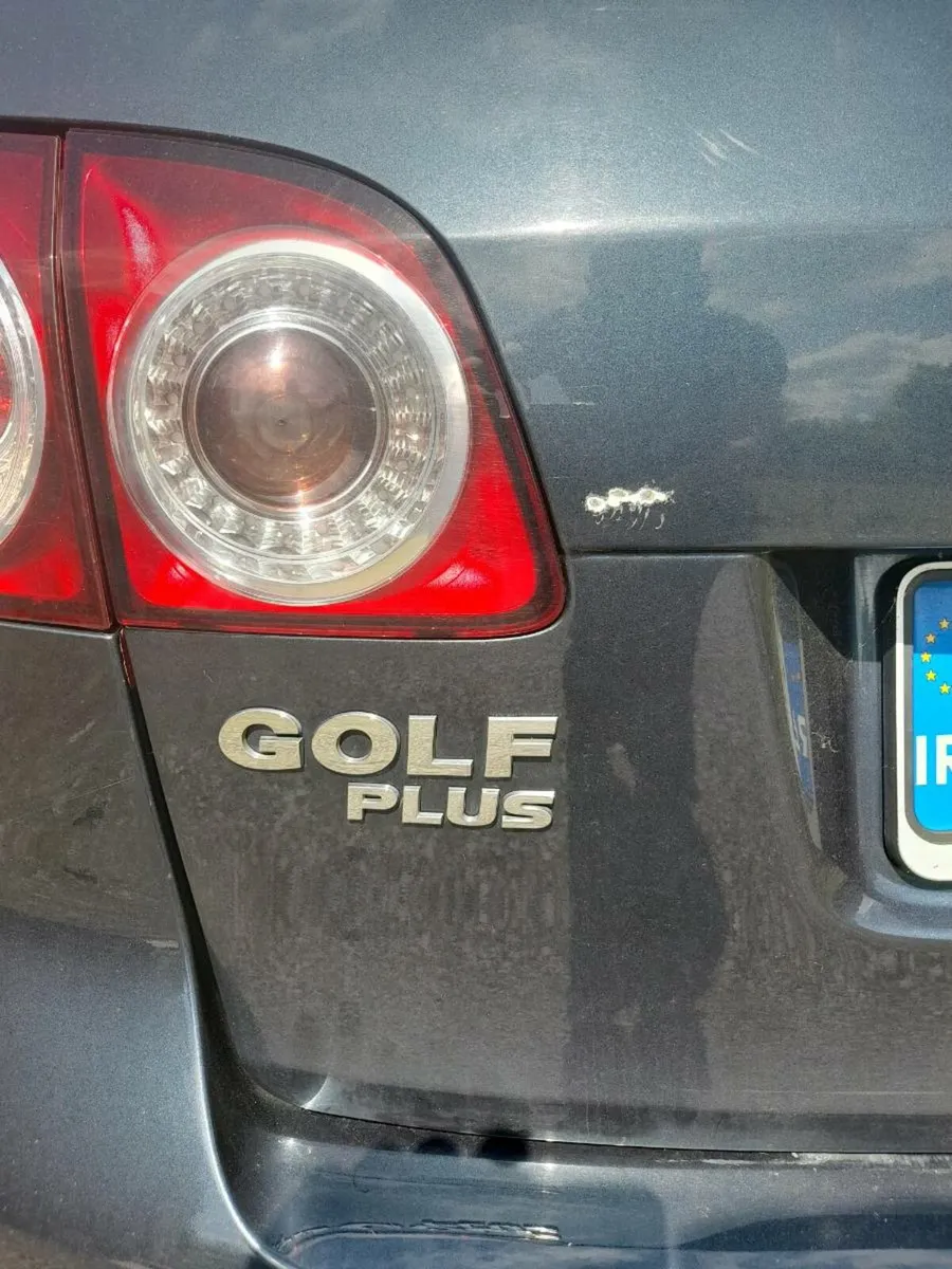 2010 VW golf - Image 4