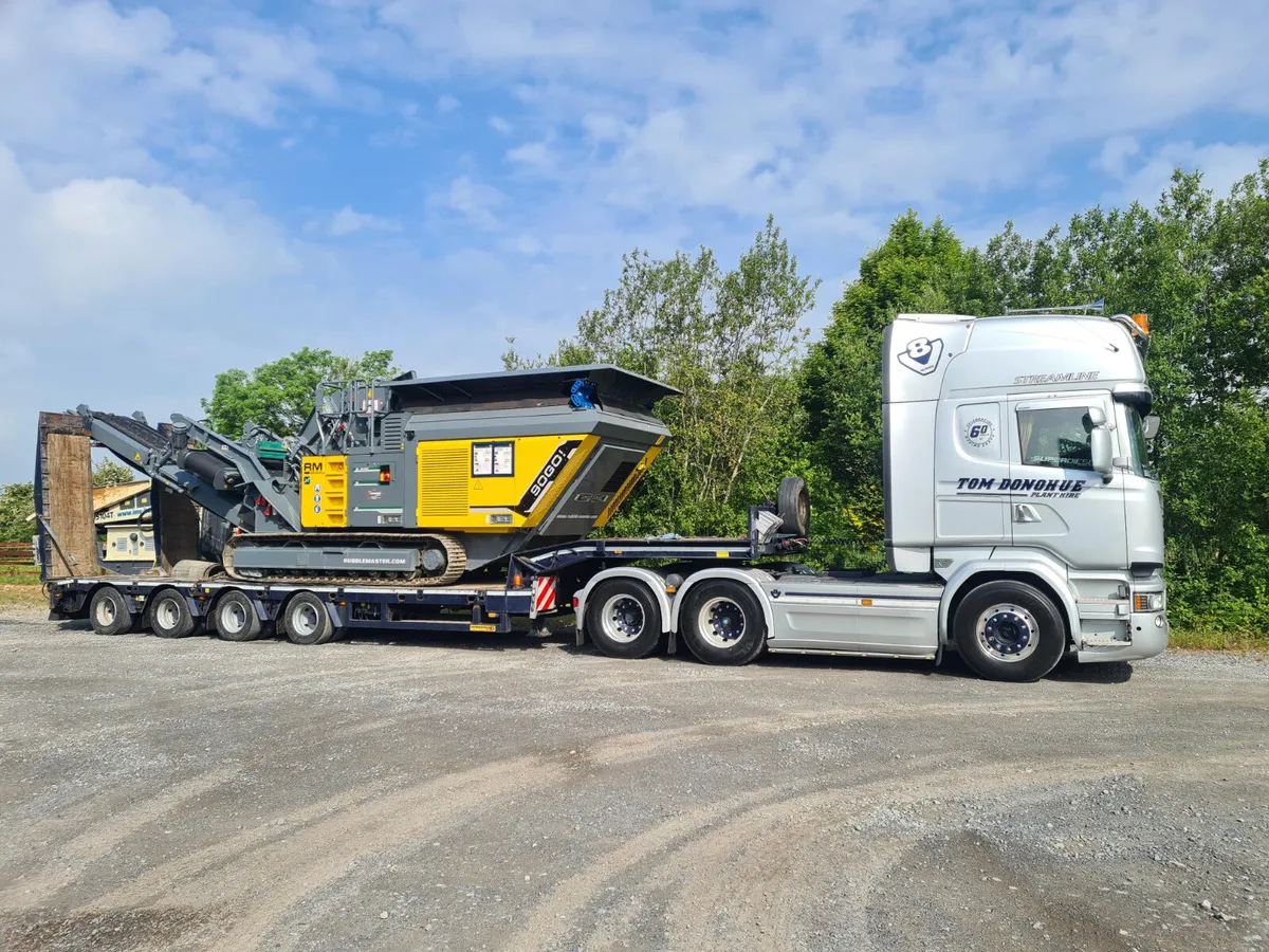 MOBILE IMPACT CRUSHER - Image 1