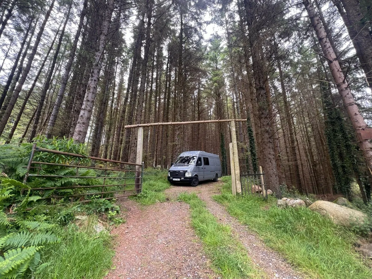 Volkswagen LT35 - Image 1