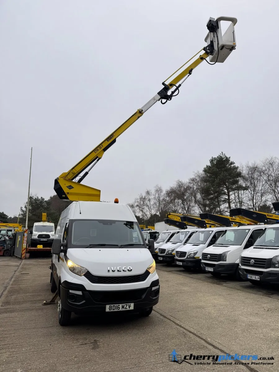 Iveco Daily Access Platform Cherry Picker - Image 4