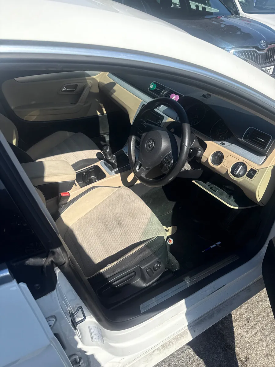 2014 VW PASSAT CC BREAKING - Image 2
