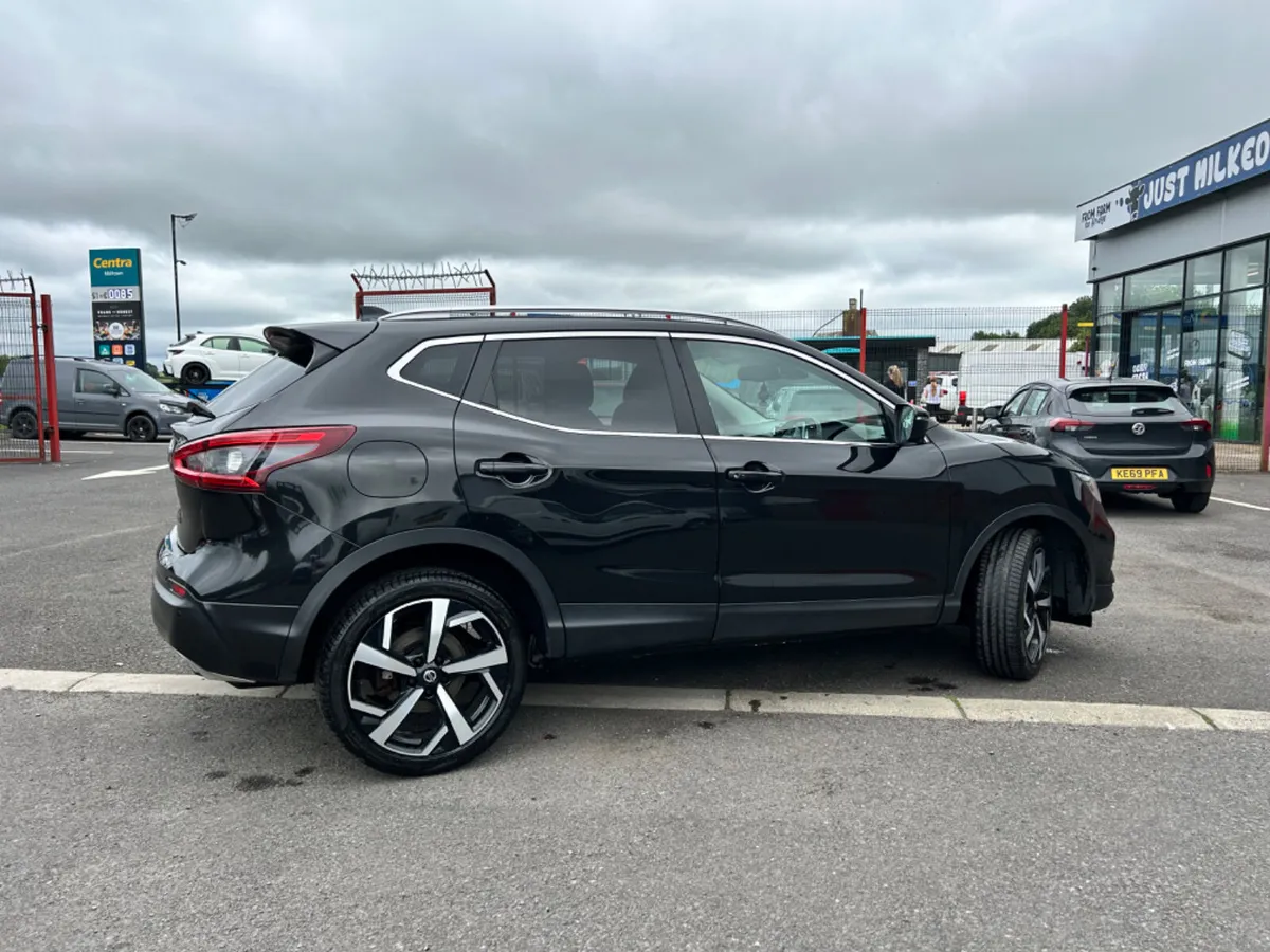 Nissan Qashqai 2019 - Image 3