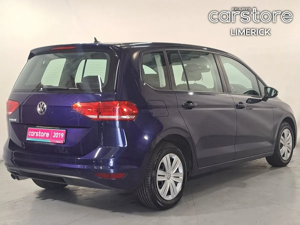Volkswagen Touran 1.4 Tfsi Auto  7 Seats  Comfort - Image 3