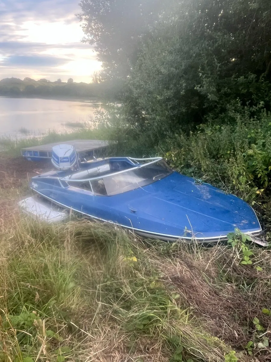 Speed boat - Image 3