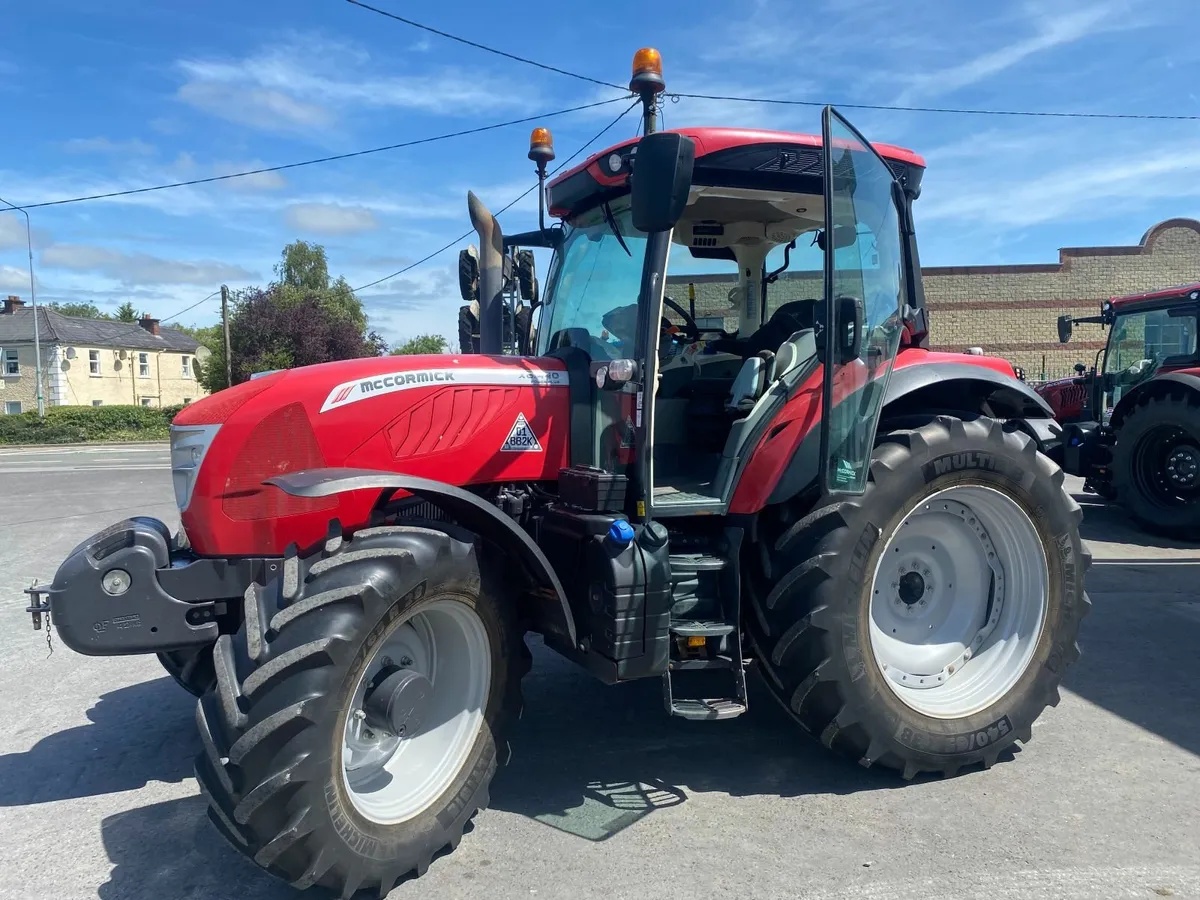 2021 McCormick X6.440 tractor - Image 1