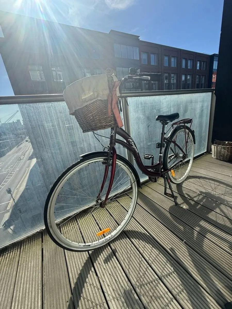 Women's Bike - Image 1
